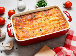 SOČNE LAZANJE SA BEŠAMELOM: Gurmanski ručak koji će obožavati cela porodica