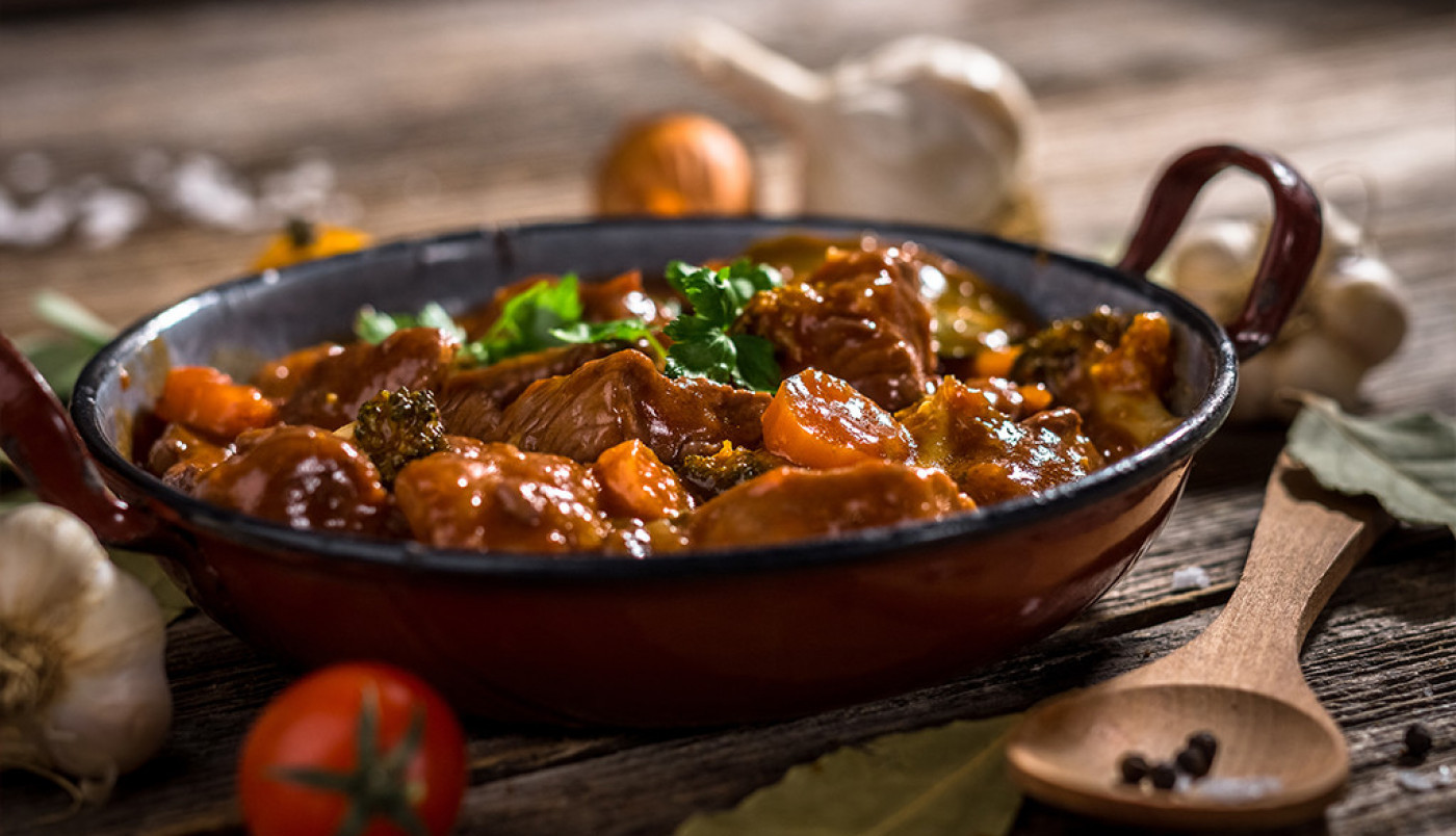 KAKO OMEKŠATI ŽILAVO MESO: Tehnika koja će vam pomoći da bude mekano, sočno i ukusno!