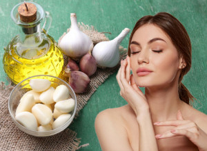MNOGI IZBEGAVAJU BELI LUK ZBOG MIRISA: To je velika greška jer će učiniti čudo za vašu kožu!