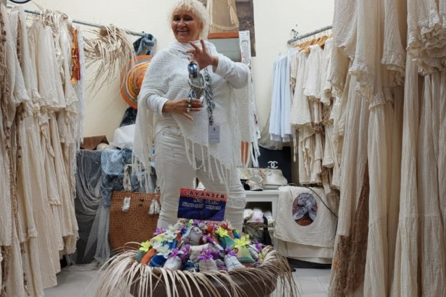 DRAGICA IZ LOZNICE KREIRA HALJINE ZA BOGATE ARAPKINJE: "One tačno znaju šta hoće i ne žale da plate" (FOTO)