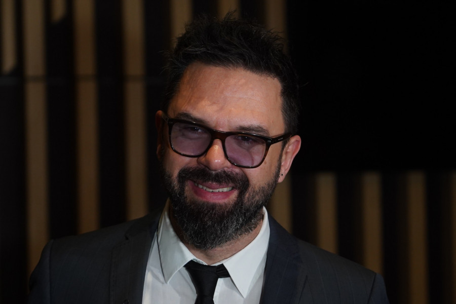 OTKRIVENA TAJNA PETRA GRAŠA: Sad se zna zašto čuveni pevač nikad ne skida naočare za sunce! (FOTO)