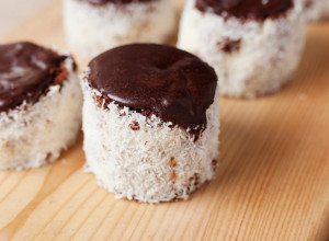 Ovaj recept za RUSKE KAPE svi traže: Ovako sočne niste probali, zbog fila se tope u ustima!