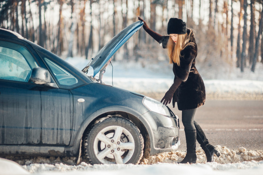 UKOLIKO OSETITE OVAJ MIRIS TOKOM VOŽNJE, ODMAH ZAUSTAVITE KOLA: Automehaničar upozorava na veliki problem svih vozača (FOTO)