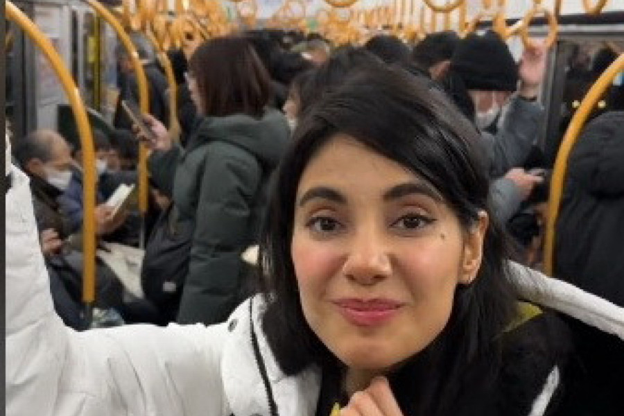 BILA JE U VOZU MEĐU JAPANCIMA I OSTALA JE ŠOKIRANA: Tiktokerka nije mogla da veruje čemu svedoči! (VIDEO)