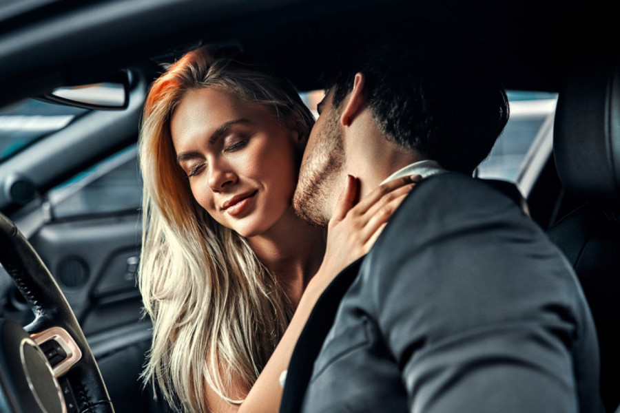 UPOZNALA JE 18 GODINA STARIJEG MUŠKARCA I ODMAH SE ZALJUBILA: Otrežnjenje je usledio kad joj je saopštio istinu o svom braku! (FOTO)