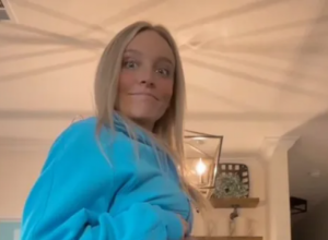 MAMA TROJE DECE JE PONOVO TRUDNA, SADA JE 5. MESEC: Kada je pogledate ispod struka, ostaćete u šoku! (FOTO+VIDEO)