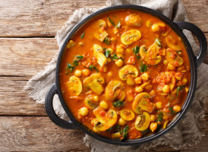 GULAŠ OD PEČURAKA: Ukusna i jednostavna vegetarijanska poslastica, u kojoj će uživati i gurmani!