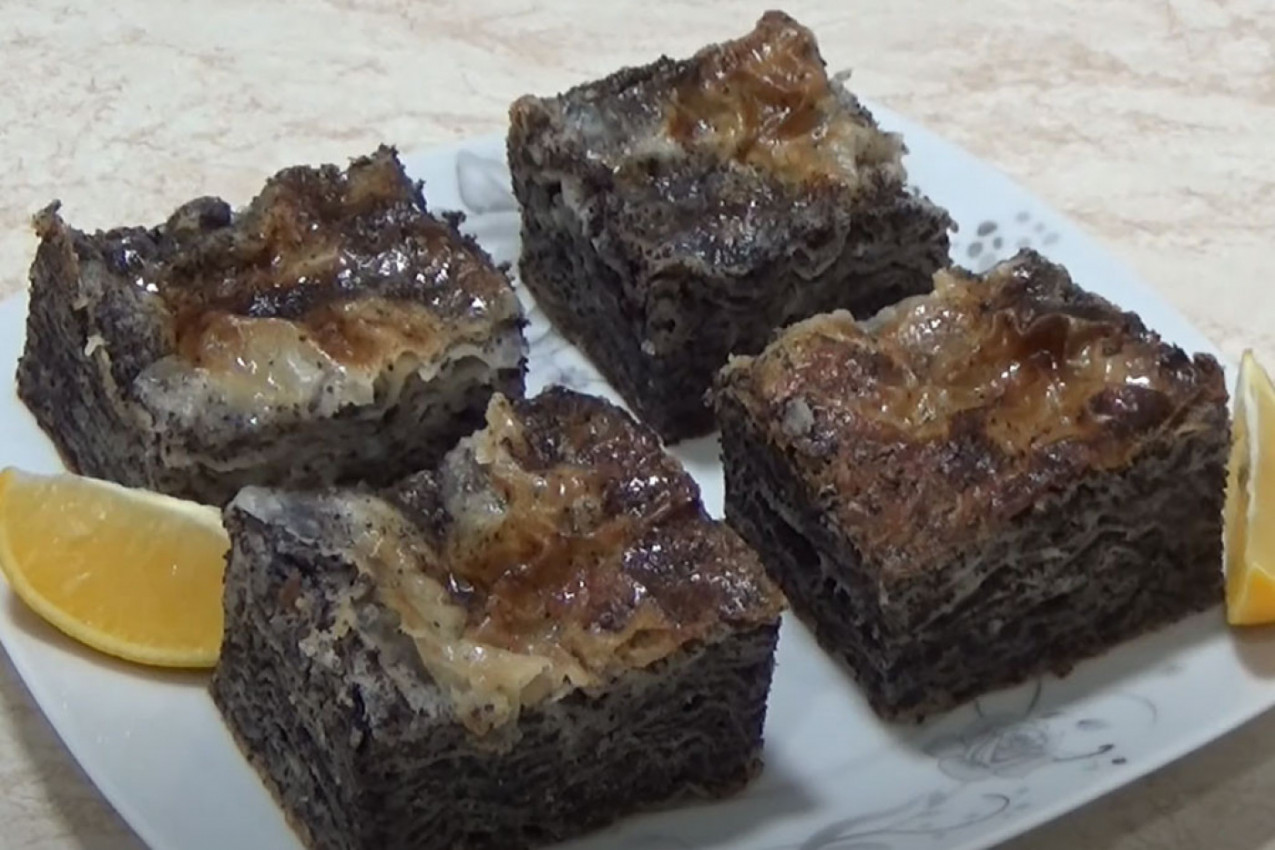 NAJSOČNIJI RECEPT ZA BAKLAVU SA MAKOM I GRIZOM: Garantovano savršena!