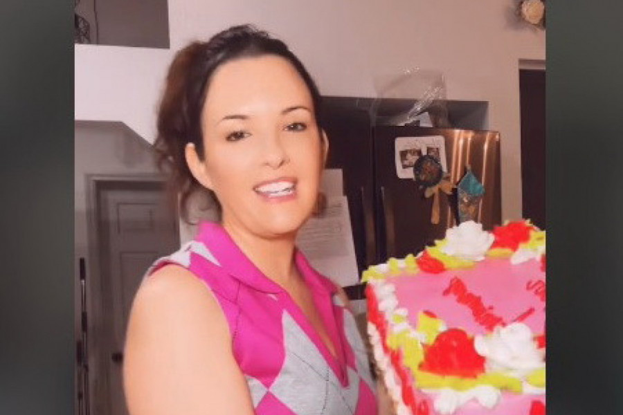 SNIMAK OVE ŽENE JE OSVOJIO INTERNET: Svima je zastao dah kad je zamahnula i bacila je u vazduh! (VIDEO)