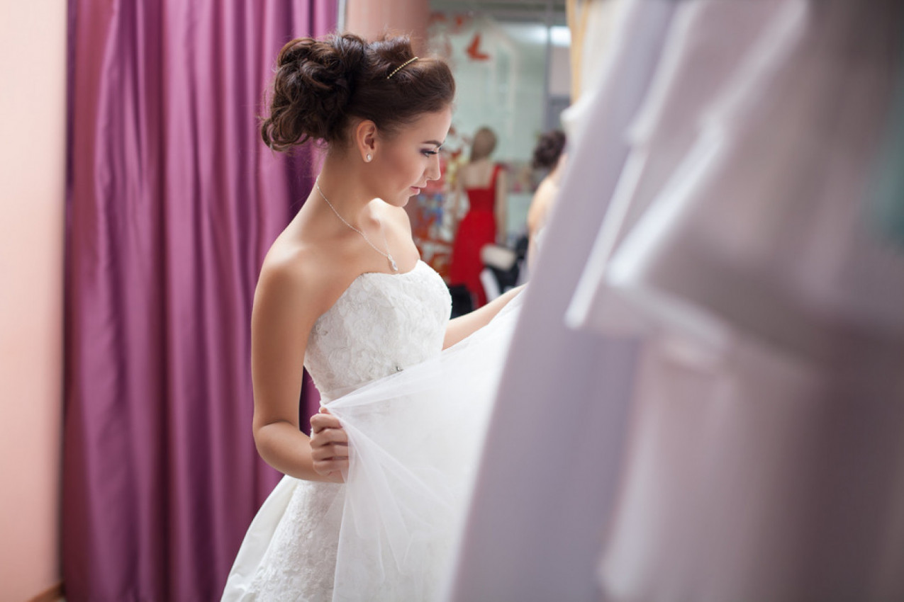 PRIPREMA VENČANJA PRETVORILA SE U NOĆNU MORU: "Stalno se svađam sa verenikom, ne znam da li ćemo stići do oltara!" (FOTO)