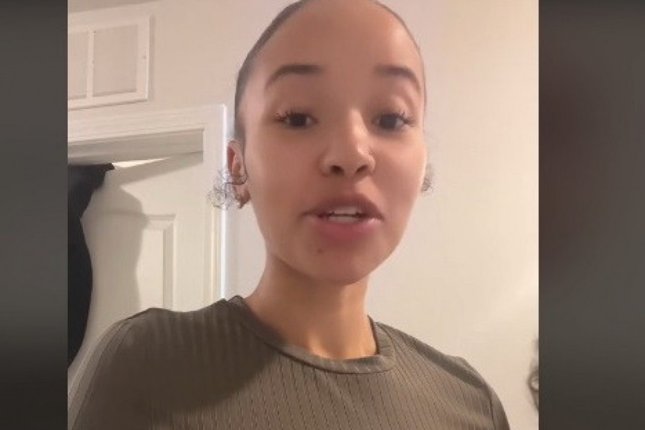 MAJKA JE POKAZALA SVOJU BEBU I SVI SU ŠOKIRANO GLEDALI: O ovom detetu bruji ceo internet, kad vidite snimak sve će vam biti jasno! (VIDEO)