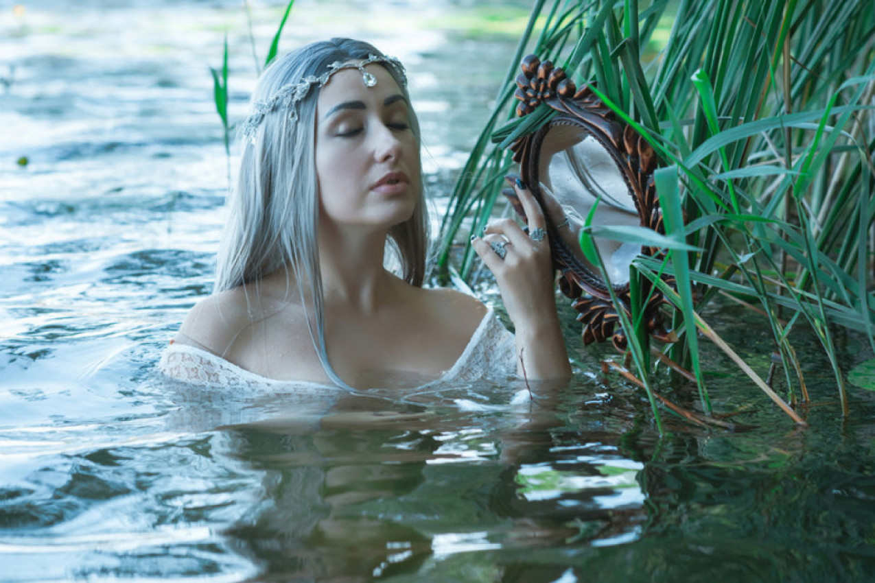 MESEČNI HOROSKOP ZA MART 2024: Ovnovi se suočavaju sa greškama iz prošlosti, Bikovi će prevazići prepreke, Device očekuju novi izazovi