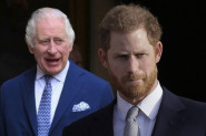 HARI STIŽE U LONDON, ČARLS MU ZADAJE BOLAN UDARAC: Nova drama na britanskom dvoru!