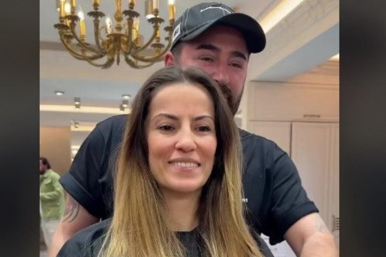 ŽELELA JE DA PROMENI FRIZURU NE SLUTEĆI ŠTA ĆE JOJ SE DOGODITI: Pratioci na mrežama su zanemeli, niko nije očekivao ovakav rezultat! (VIDEO)