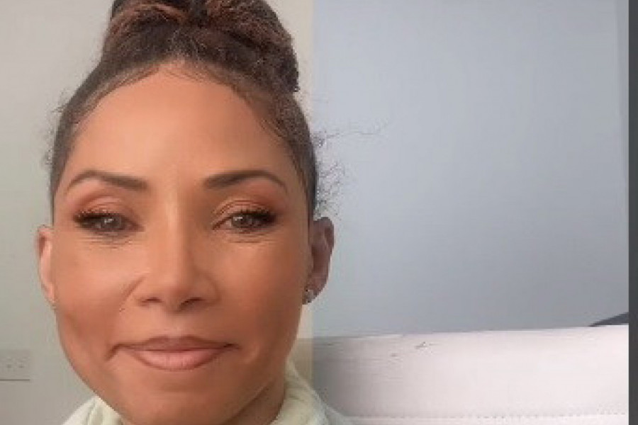 "IMAM 51 GODINU, ALI SVI MISLE DA SAM DALEKO MLAĐA": Lepotica tvrdi da je najbolja tajna protiv starenja besplatna! (VIDEO)