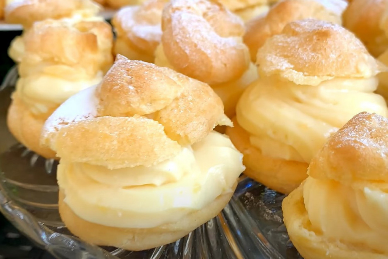 KAKO DA TESTO ZA PRINCES KROFNE NE SPLASNE: Isproban bakin recept za omiljenu poslasticu (FOTO)