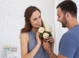 "NEĆU DA BUDEM PRASE SKINUTO S RAŽNJA NA OVAJ DATUM!": Zašto muškarci (ne) znaju šta je ženama najvažnije