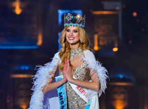 KRISTINA PIŠKOVA JE NOVA MIS SVETA: Čehinja izabrana za najlepšu, dame iz regiona ni u top 40!