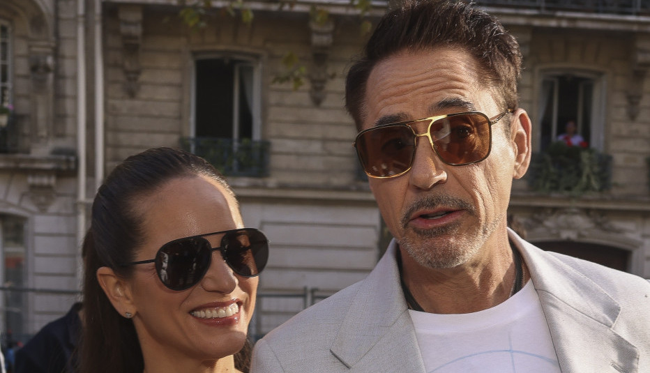 "DROGIRAO SAM SE SA TATOM, JER MI JE TAKO POKAZIVAO LJUBAV": Slavnog glumca u kandže poroka uvukao je otac, decenijama se lečio