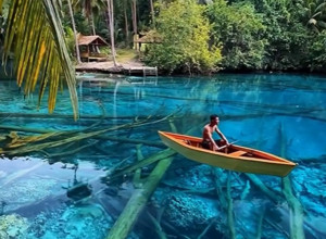 OVAKO PLAVO I PROZIRNO JEZERO NIKADA NISTE VIDELI: Skriveni dragulj Indonezije lepotom ostavlja bez daha (FOTO+VIDEO)