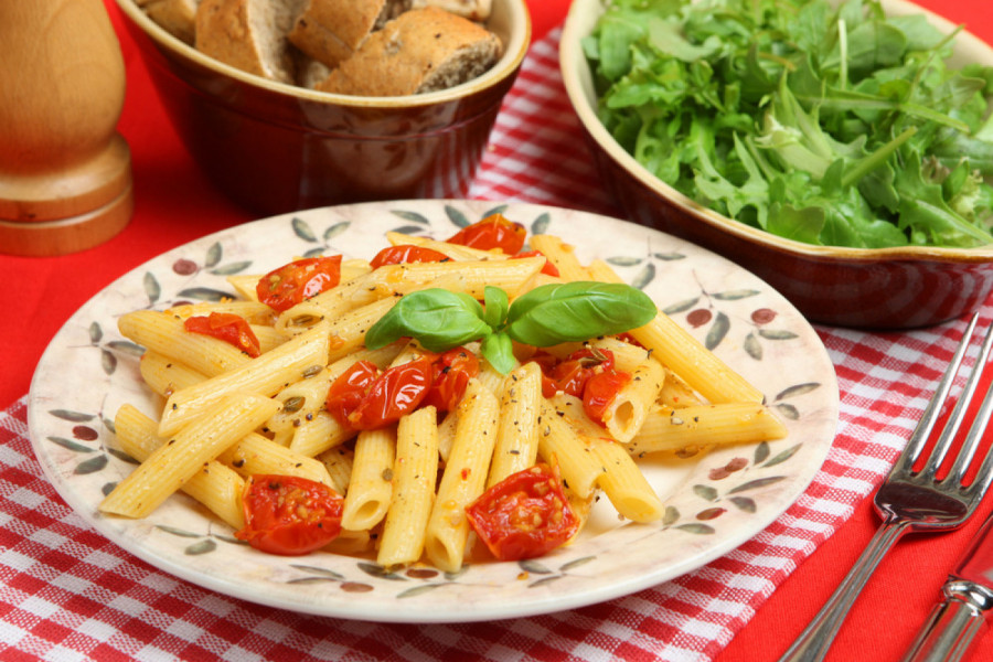 VEČERA GOTOVA ZA SAMO 5 MINUTA: Ukusno jelo idealno za one koji su u škripcu sa vremenom