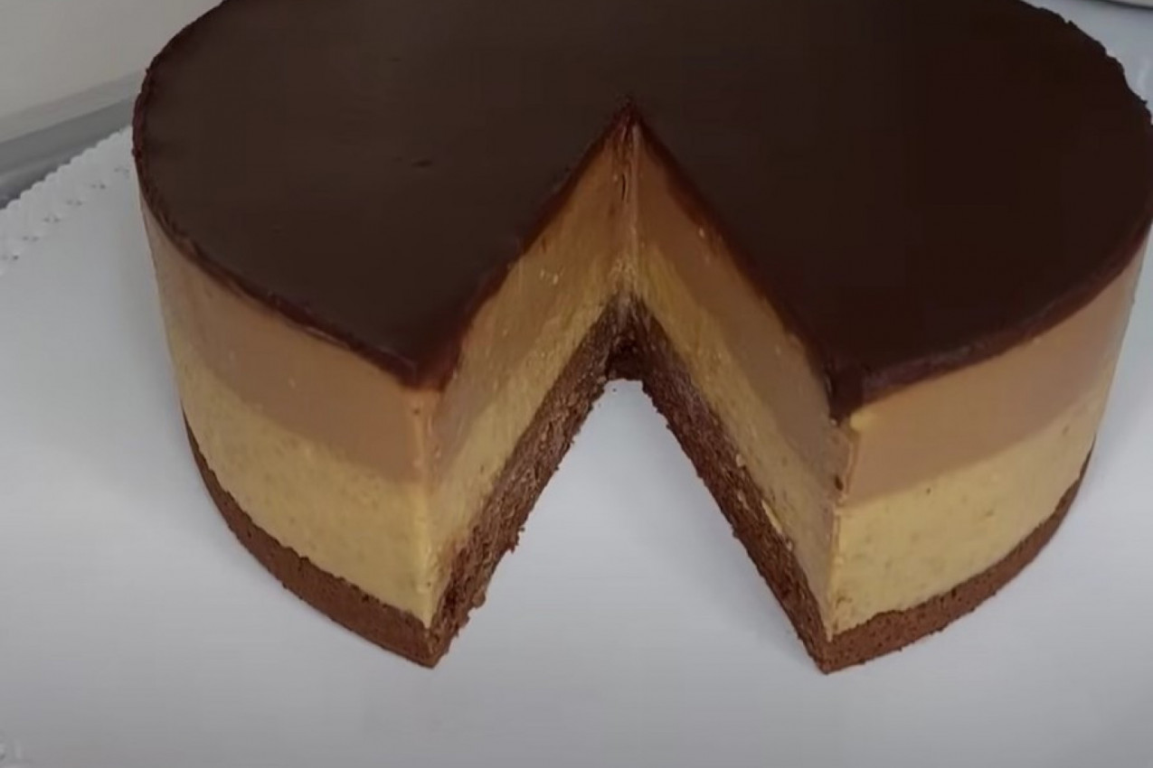 BAJADERA TORTA BEZ PEČENJA: Slatkiš za sva vaša slavlja