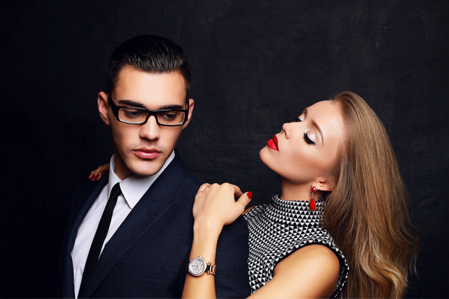 "IMAO SAM INTIMNE ODNOSE SA ŠEFICOM, SAD ME PROGANJA": Ispovest muškarca kojem se život pretvorio u noćnu moru