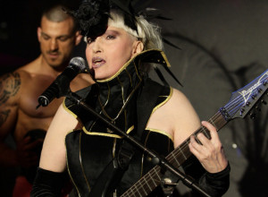 "IMATI POTOMSTVO JE PREUZIMANJE VELIKOG RIZIKA": Slađana Milošević nije imala decu, a ovako je govorila o roditeljstvu