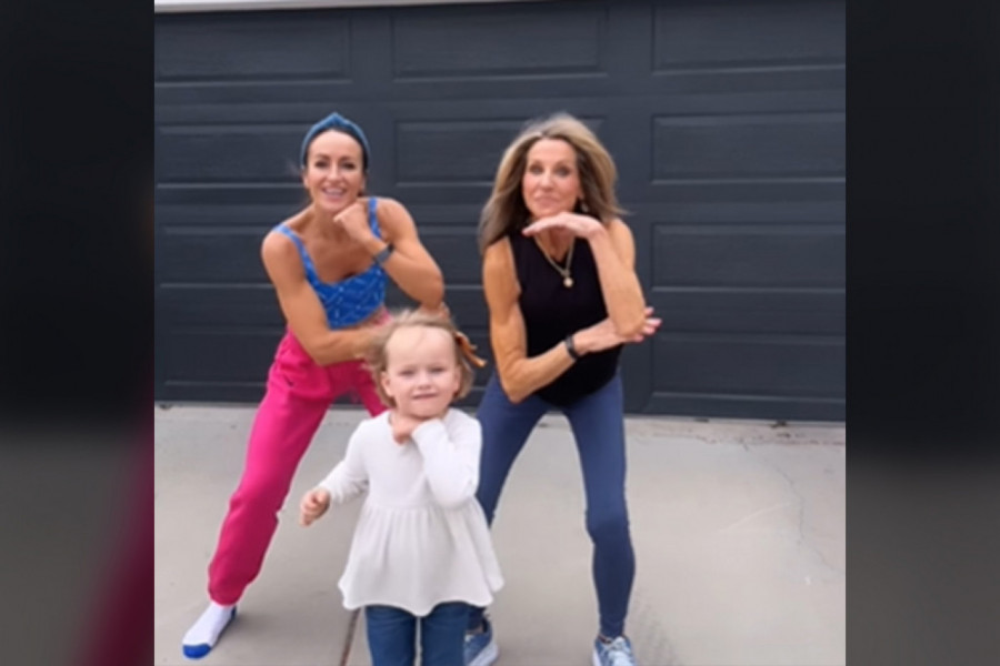 OVAKVU PORODICU NISTE VIDELI: U snimku su tri generacije i niko ne veruje ko je mama, a ko baka! (VIDEO)