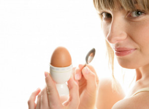 BLIŽI SE USKRS, KAKO DA ZNATE DA LI SU JAJA SVEŽA? Ovo su najjednostavniji trikovi koji će vam pomoći u tome!