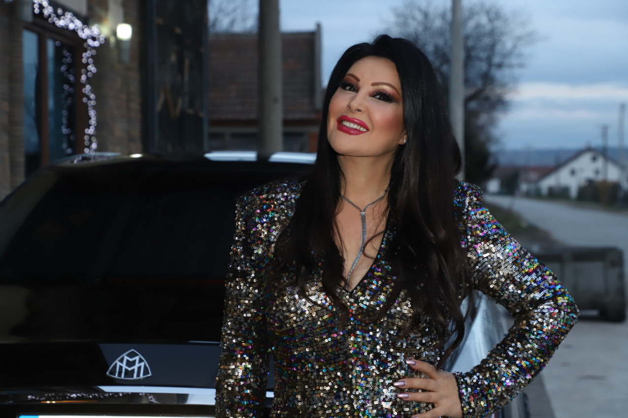 DRAGANA MIRKOVIĆ PRIZNALA KOLIKO MUŠKARACA JE IMALA U ŽIVOTU: "Umem žestoko da se zaljubim"