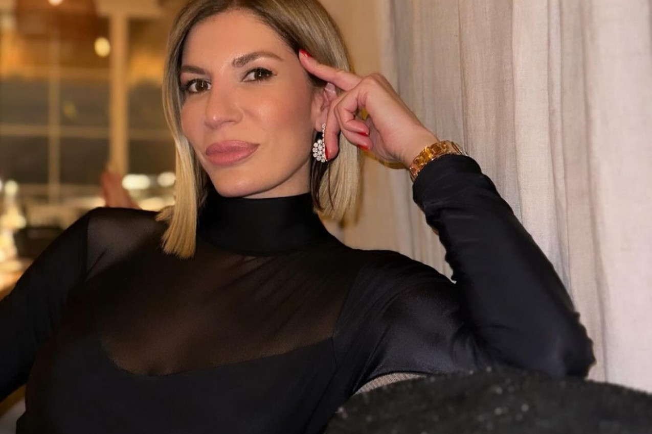 ZAVODLJIVI KADROVI MINJE MILETIĆ: Svi govore o njenim dugim nogama, šlic otkrio previše (VIDEO)