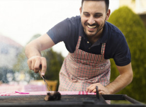 HRANA KOJA DOKAZANO SKRAĆUJE ŽIVOT: Dve namirnice su pravi otrov, a Srbi ih nemilice tamane!