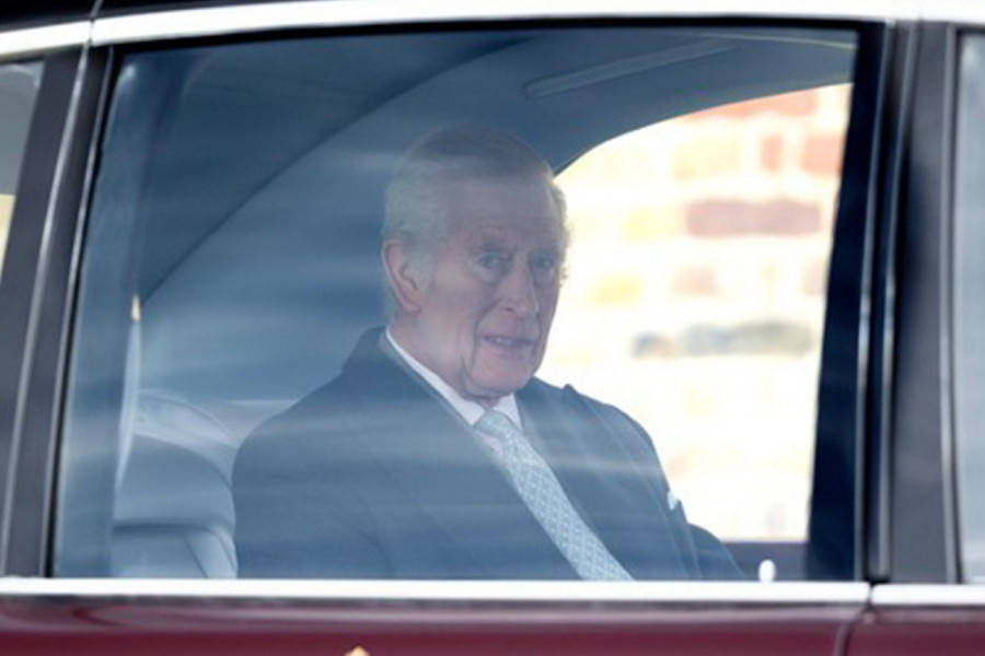 NAKON GODIŠNJICE BRAKA ČARLS I KAMILA DONELI DRASTIČNU ODLUKU: Koferi su već spakovani, a javnost obaveštena o narednom koraku! (FOTO)