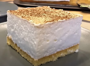 ORIGINALNI RECEPT ZA ŠAMPITU: Starinski kolač uz koji su odrasle mnoge generacije u bivšoj Jugoslaviji!