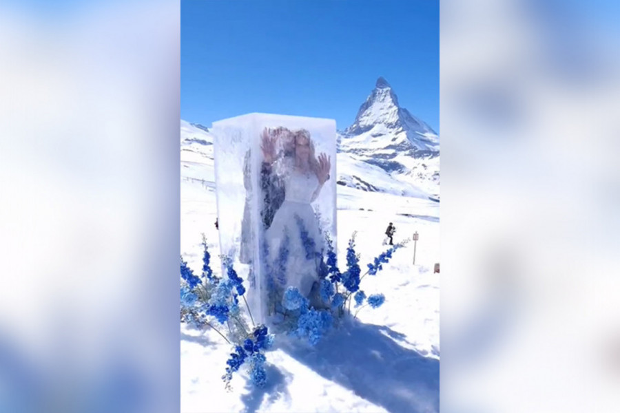 MLADENCI ZALEĐENI U KOCKI LEDA ZARAD DOBRIH FOTOGRAFIJA: Da li biste pristali na ovako nešto? (VIDEO)