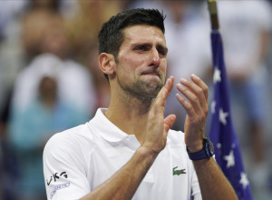 NOVAK JE RONIO SUZE ZBOG RASTANKA SA JELENOM: Emotivnim pismom rekao je koliko mu je značila (FOTO)