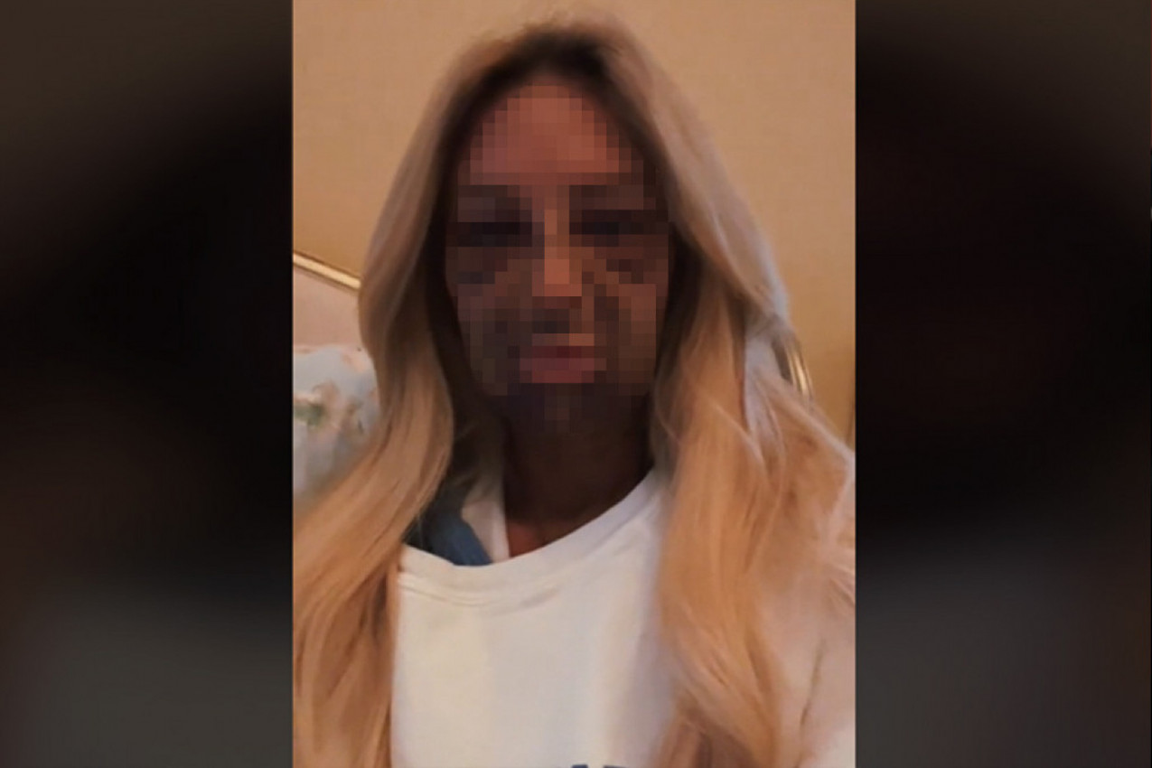 LICE JOJ JE BILO MODRO I U PODLIVIMA: Molila je za pomoć, dok su ljudi šokirano zurili u nju! (VIDEO)