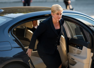 KOLINDINA TRANSFORMACIJA O KOJOJ BRUJI CEO REGION: Od bivše predsednice nije ostalo ni traga