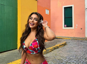 NIŠLIJKA PREVARILA JAVNOST: Udala se u Americi zbog papira, a kad vidite sa kim je sad pašće vam vilice