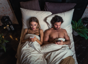 VEZA VAM JE U KRIZI, A VI NE UVIĐATE PROBLEM: Dovoljno je da promenite samo jednu naviku!