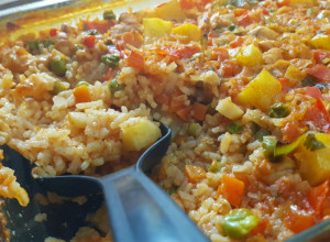 ĐUVEČ BEZ MESA SA SMRZNUTIM POVRĆEM: Brz, jeftin ukusan ručak koji svako može da napravi!