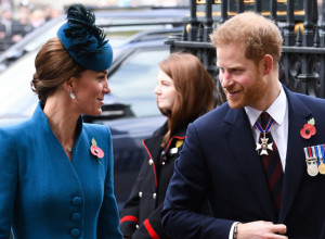 PRINC HARI JE OČAJAN: Ovaj potez Kejt Midlton ga je doveo do suza, ne veruje do čega su došli