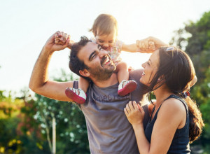 OTIŠLA U NEMAČKU I ZAČUDIO JE RIGOROZAN ZAKON: Ova imena za decu su zabranjena!