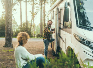 MOJ MUŽ JE POBEGAO SA LJUBAVNICOM KOJA JE ISTIH GODINA KAO NAŠA ĆERKA: Očajna žena saznala istinu na najbizarniji način