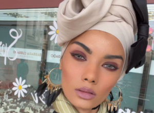 HTEO DA FOTKA LEPOTICU NA ULICI, NI ZNAO NIJE NJENU TEŠKU ŽIVOTNU SUDBINU: Ove oči kriju neverovatnu tugu i snagu!(FOTO)