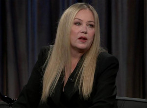 GLUMICA U NIKAD GOREM STANJU, POSLE MULTIPLE SKLEROZE I DEPRESIJA: "Nisam se tuširala 3 nedelje, osećam da smrdim!"