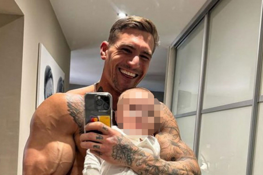 OVAJ TATA IZGLEDA KAO DA JE GRČKI BOG SIŠAO SA OLIMPA: Sinčić mu je centar sveta, a žene ga zbog toga još više vole!