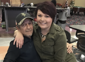 MOJ MUŽ JE 44 GODINE STARIJI OD MENE: Više ne ispravljamo ljude na ulici koji misle da je on deda, a ne otac naše dece!