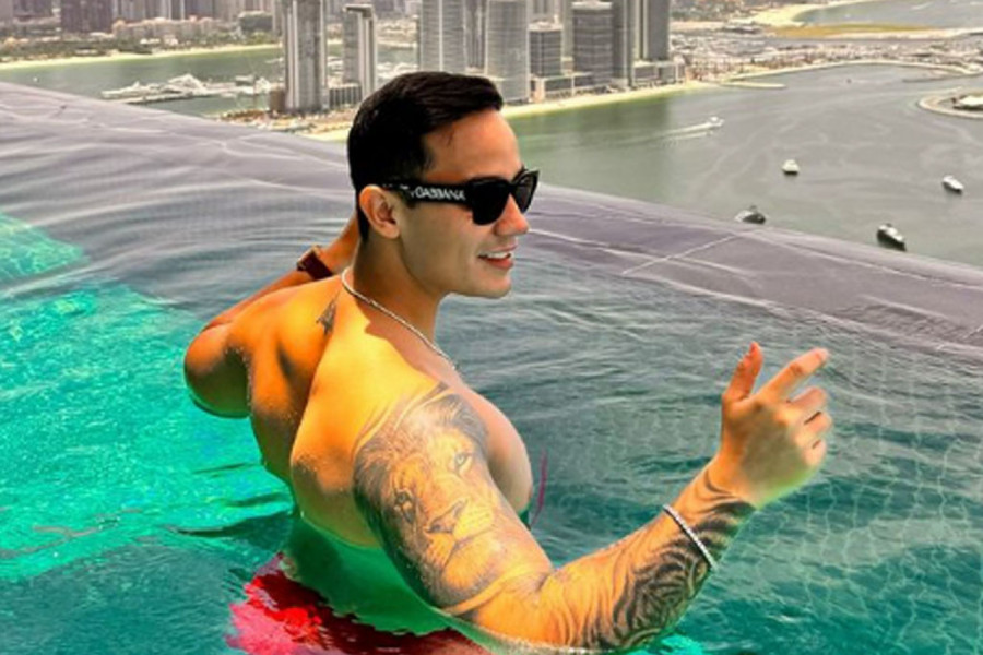 HIRURG OD MIRNOG DEČKA IZ KOMŠILUKA NAPRAVIO FRAJERČINU: Transformacija za nepoverovati, on je opasnost po ženska srca